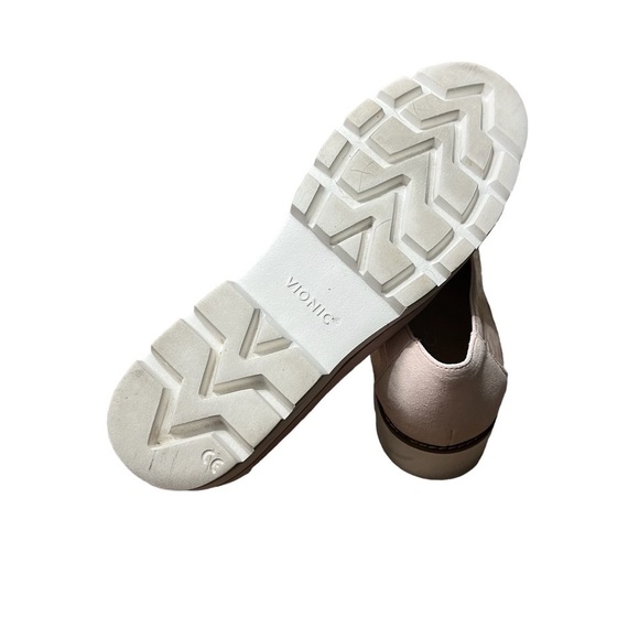 VIONIC Kensley  Patent Leather Loafers in Peony Size 9.5 - Picture 8 of 8